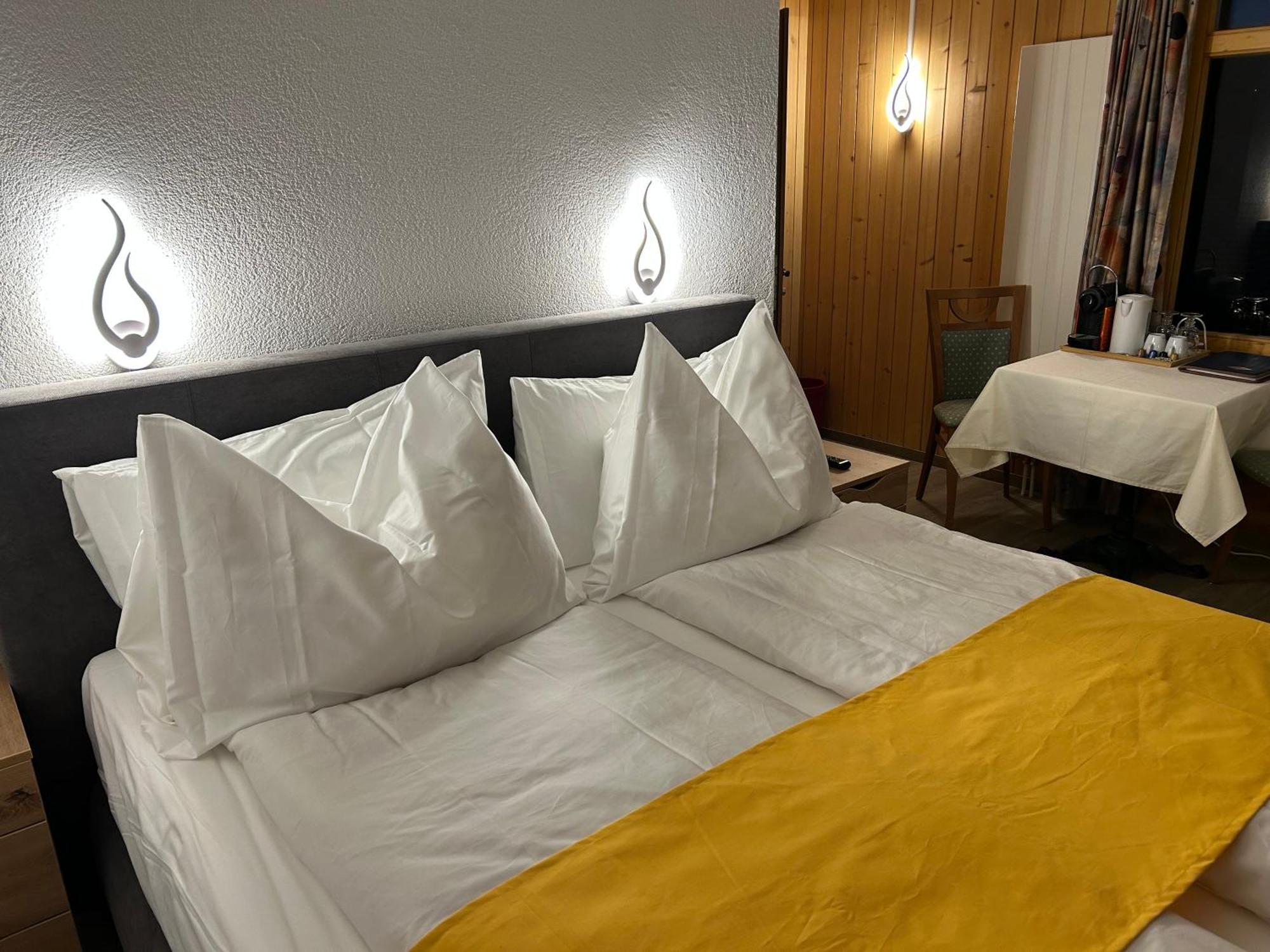 Post Hotel Vista زويسمن المظهر الخارجي الصورة