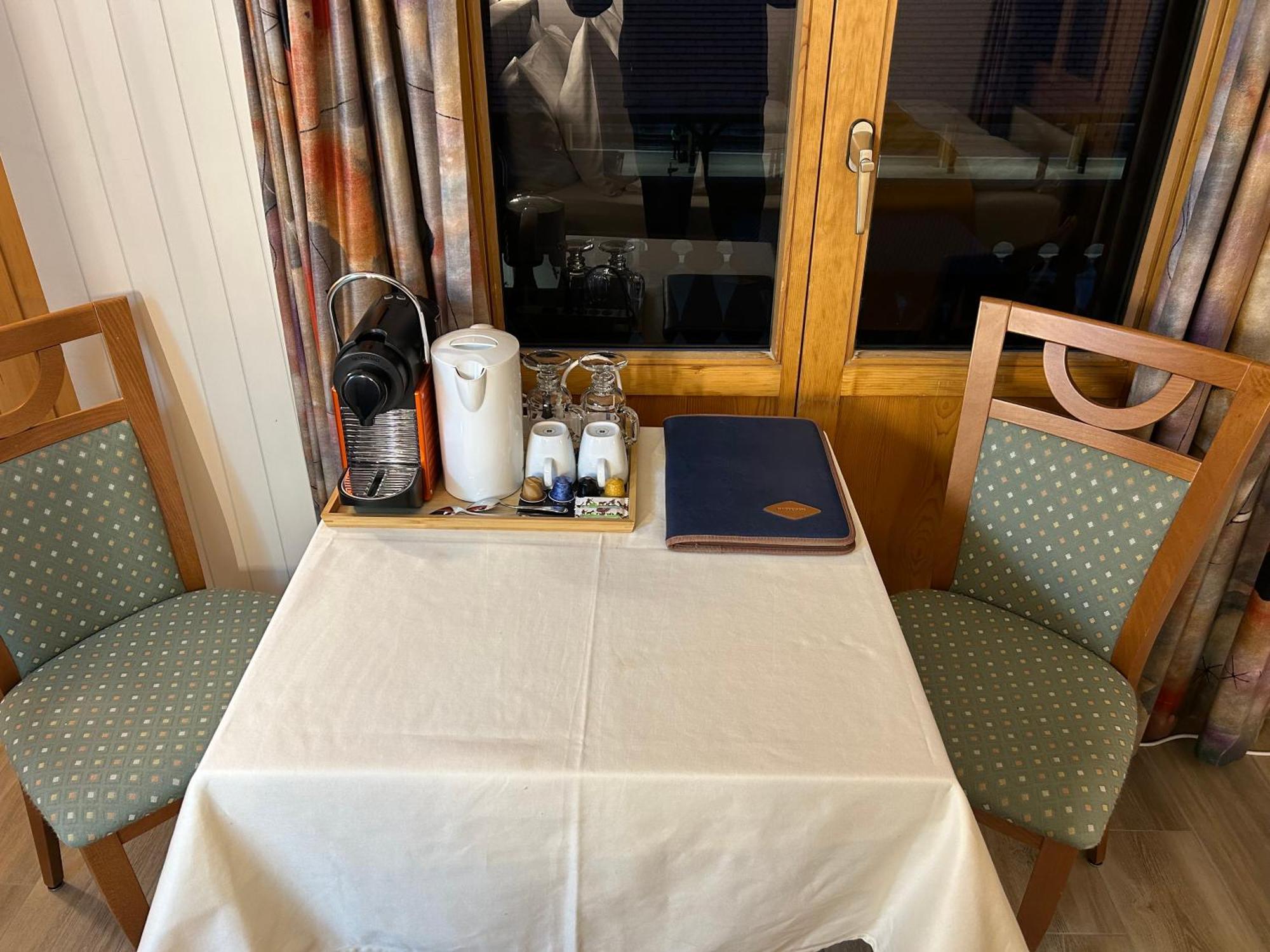 Post Hotel Vista زويسمن المظهر الخارجي الصورة